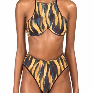 Touca High Waisted Bikini